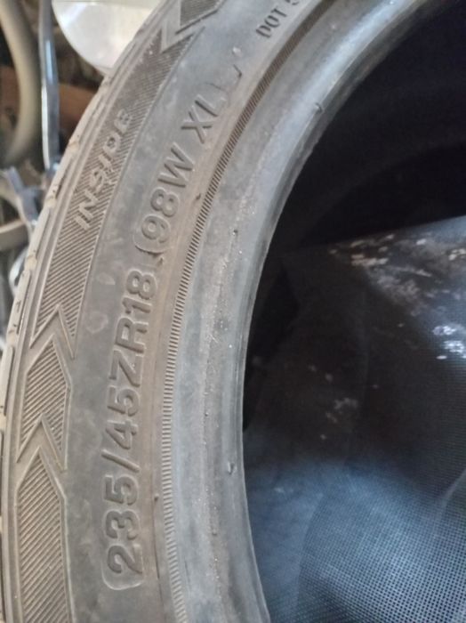 Продам  шины б/у