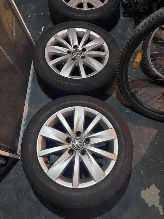 Vand schimb jante aliaj gama Volkswagen
