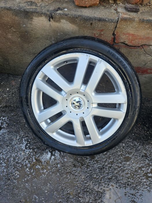 Джанти със гуми за Volkswagen R17