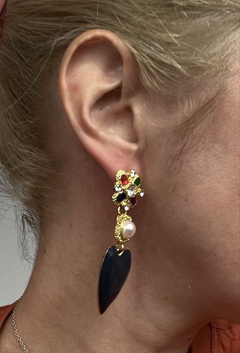 Ефектни бижутерийни обеци Zara от личната ми колекция