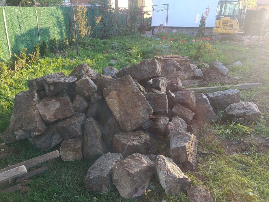 (НЕАКТИВНА) Дялан гранит (естествен камък) за зидане и облицовки