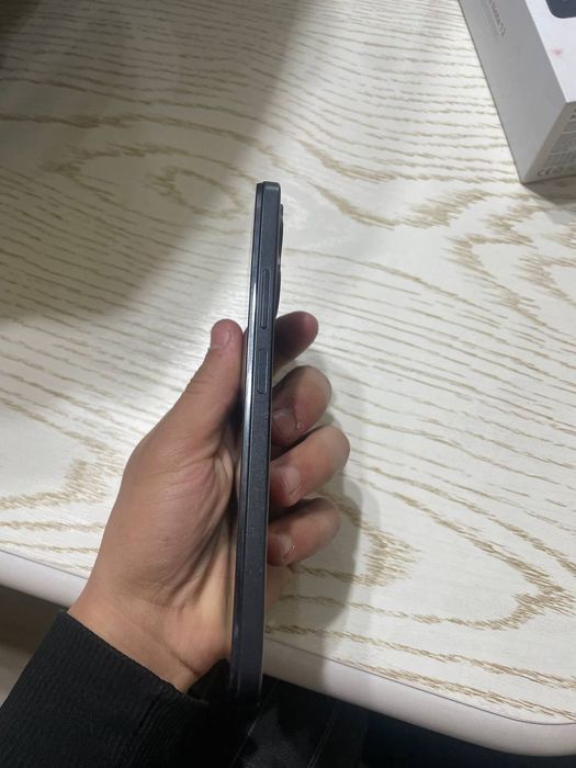 Redmi note 12 sirochni sotilad