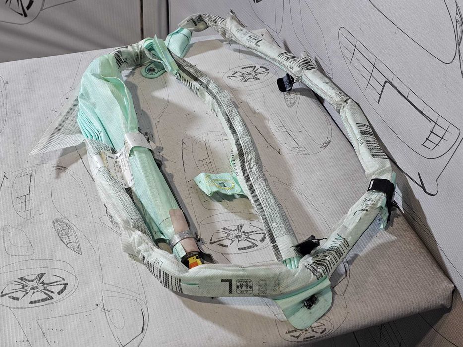 Airbag cortină stânga Audi A3 8V 2013-2019 2014 1.2 TFSI 77kW Cod OEM: 8V3880741A (5F3)