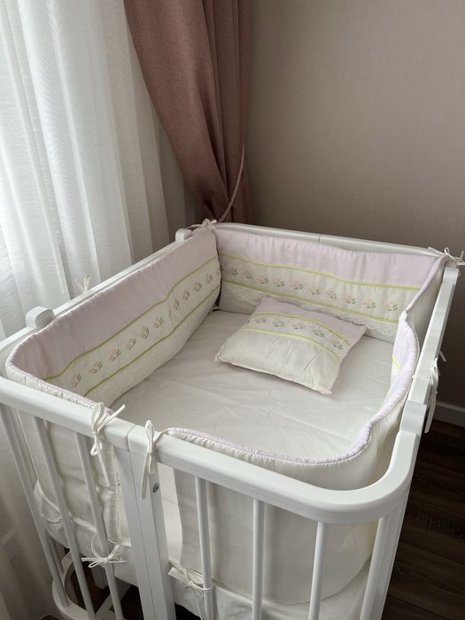 Манеж 2 в 1, есть 2 матраса, бортики в подарок
