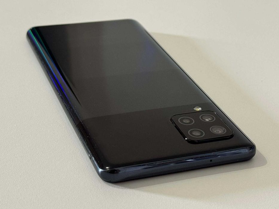 Бартер! Oтличен! Samsung Galaxy A42 5G Prism Black (Черен)