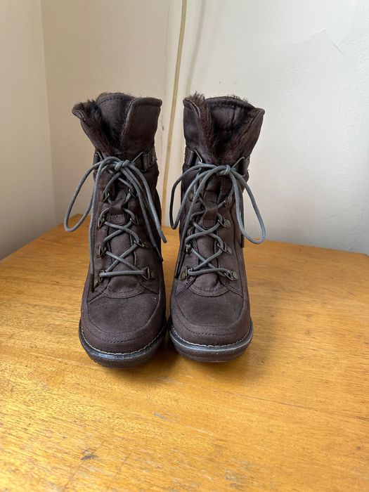 Кафяви дамски боти