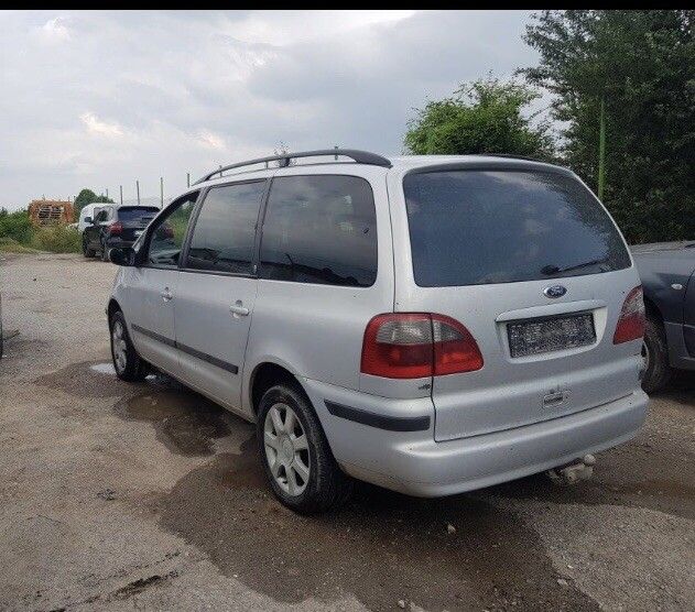Капак на двигателя за Ford Galaxy 1.9 TDI (2003)