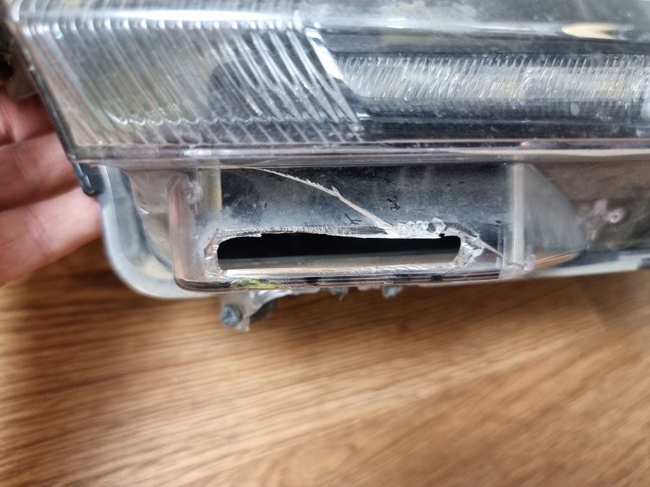 Фара левая Мицубиси Аутлендер 2021