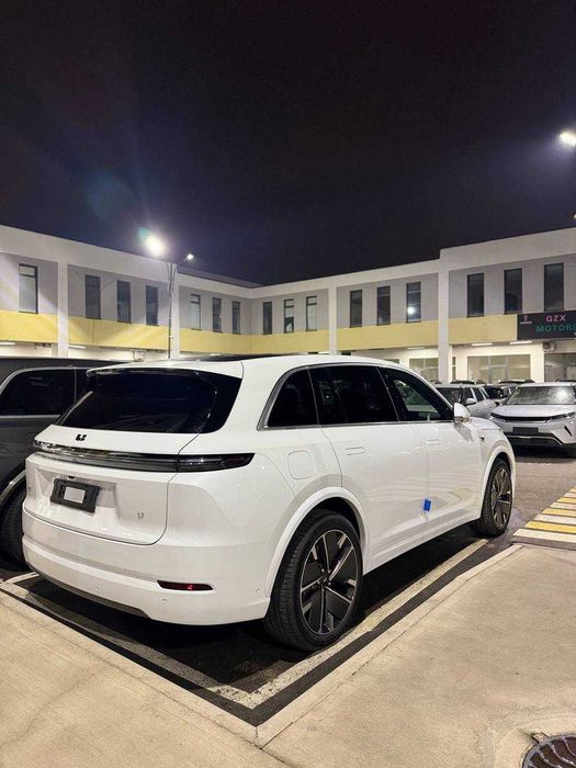 Lixiang L7 Ultra Restayling