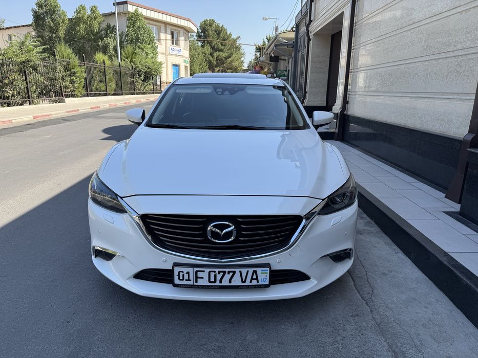 Mazda 6 2015г 2.5 192h/p  skyactiv максимальная коплектация