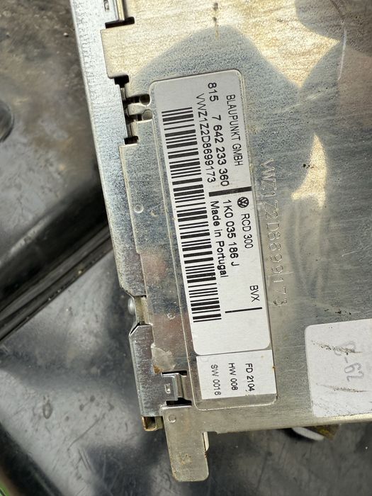 Оригинален CD радио касетофон Volkswagen touran Golf Caddy rdc300