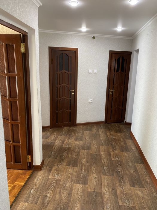 Продам 4-х комнатную квартиру