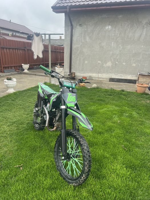 Vând cross 125cc
