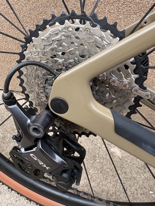 Карбонов велосипед CANYON GRIZL 28 цола колело Gravel