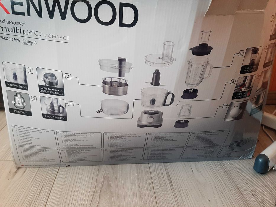 Миксер 5в 1 всичко има кам него