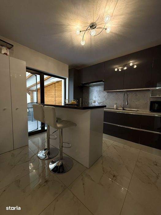 Duplex la cheie zona Sesul de Sus ,strada privata cu bariera .