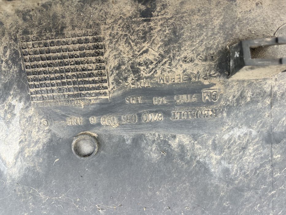 Лайсна задна лява Opel Vivaro,Renault Trafik