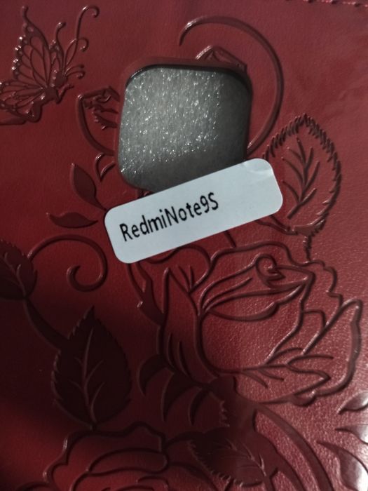 Чехол-книжка. для телефона.