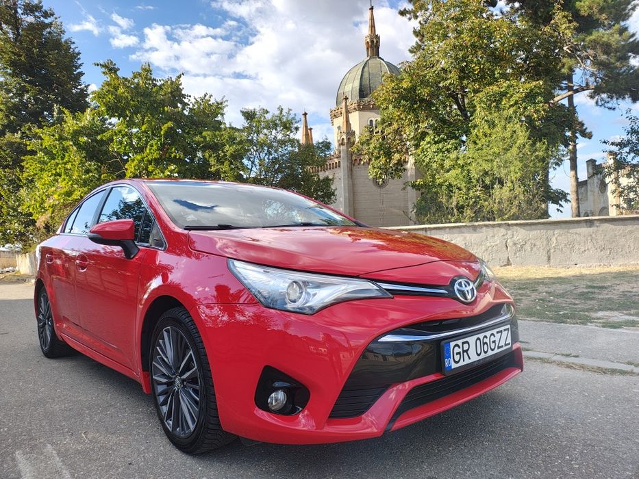 TOYOTA Avensis