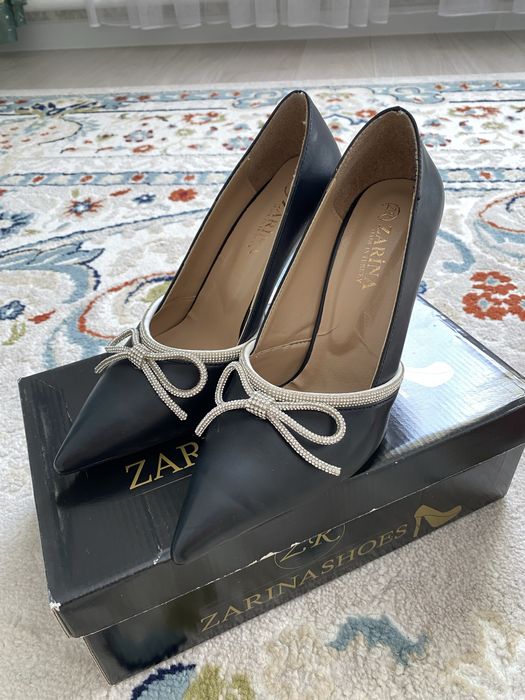 Туфли и балетка