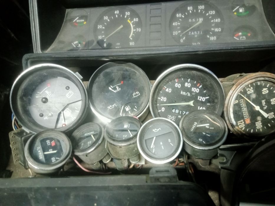 Продам щиток приборов на ВАЗ