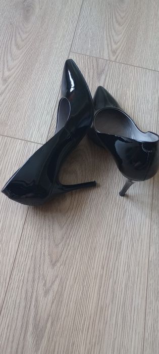 Pantofi lacuiti negri