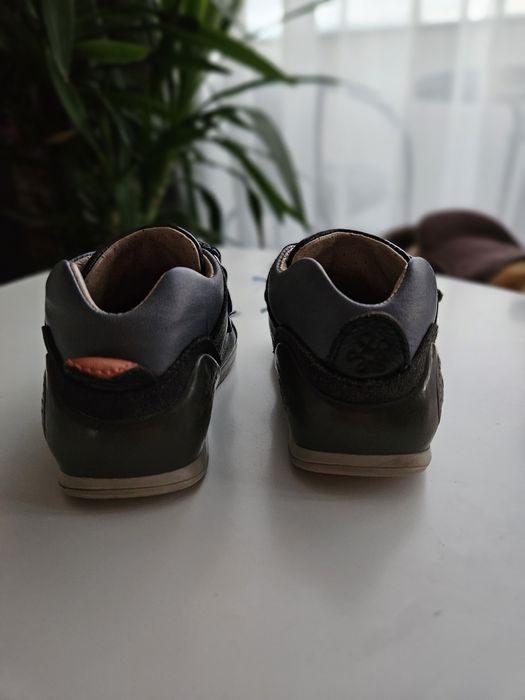 Adidași Biomecanics mărimea 21