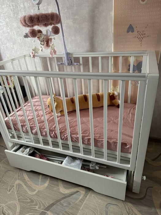 детская кроватка