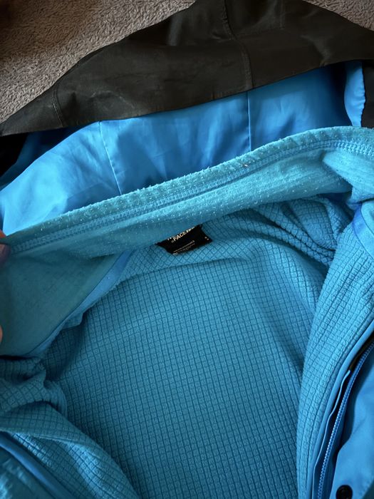 The north face яке в морско синьо размер S