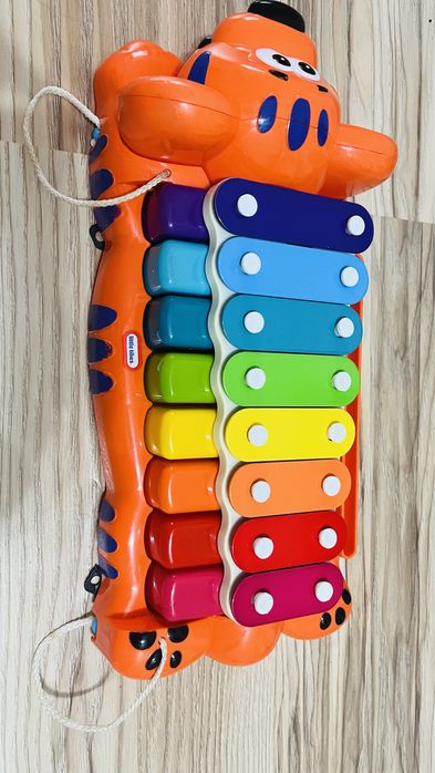 Продам игрушку Тигр пианино