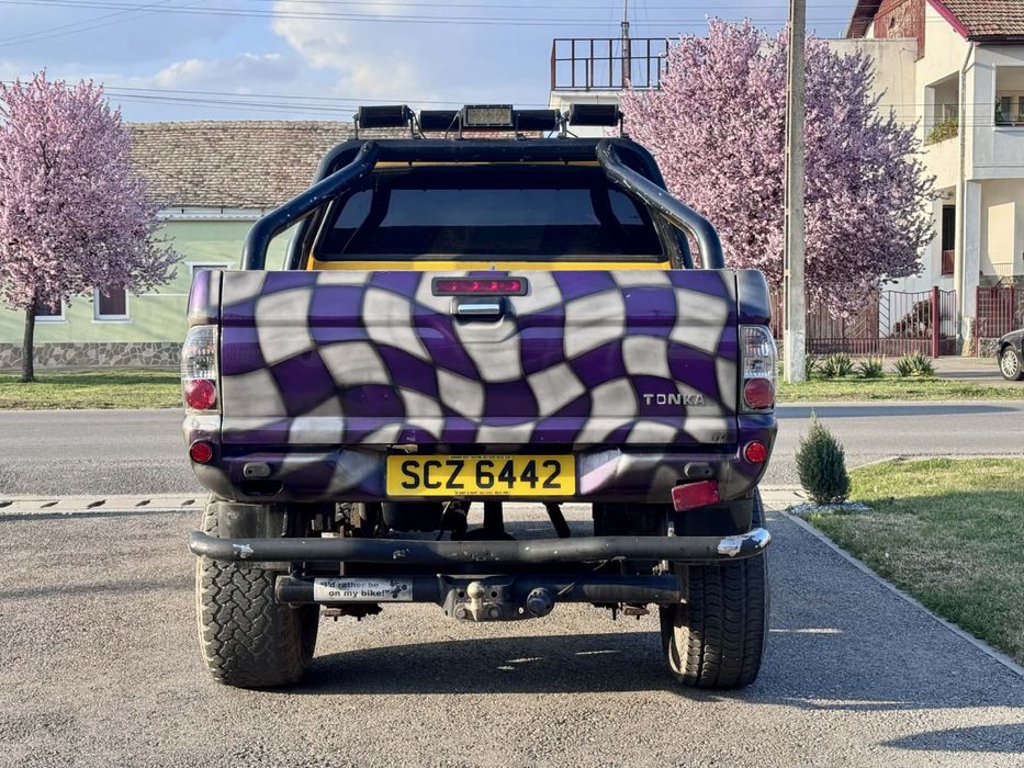 Vand Mitsubishi L200 MONSTER TRUCK An 2003  Full Kit de înălțare pentru off road
