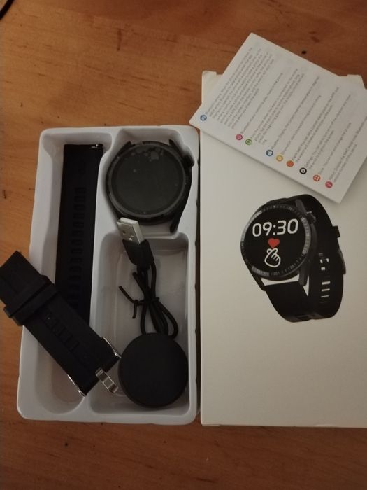 Смарт часовник -  50лв.