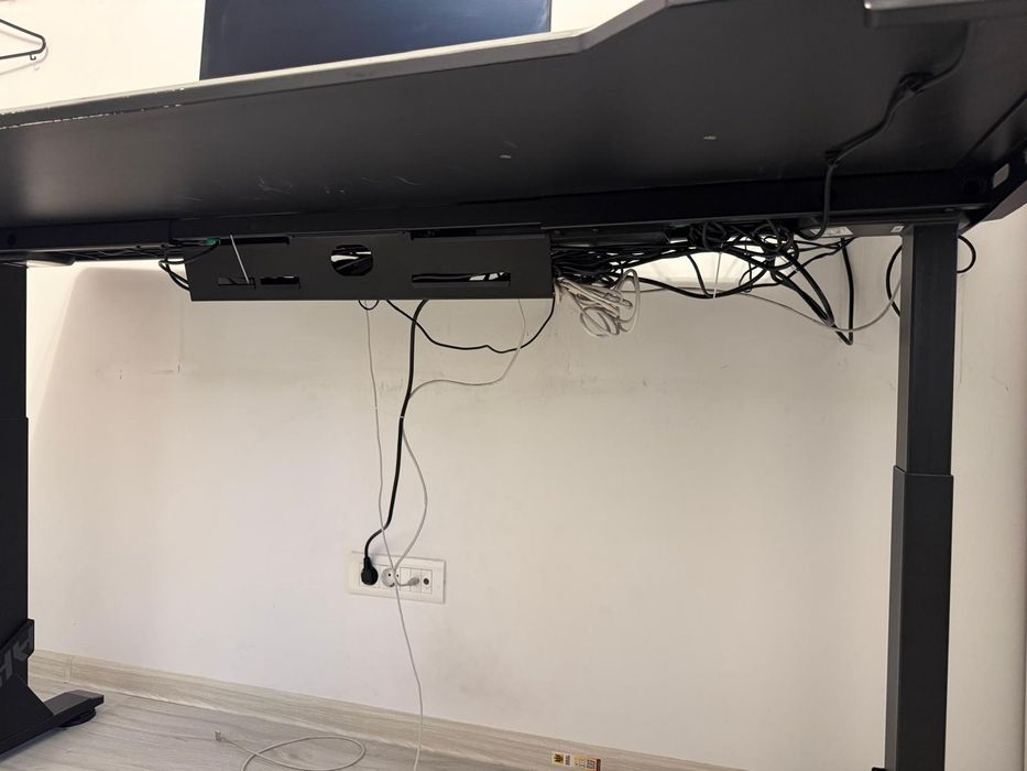 Birou gaming reglabil electric - IKEA UPPSPEL