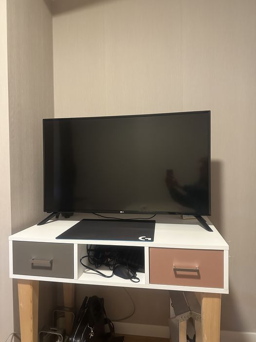 Телевизор LG 43LV300C, 43" (109.22 cm) Full HD LED TV, HDMI, USB