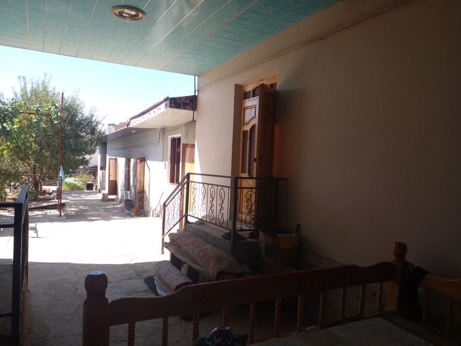 Farxod savxozda  narxi 500mln kami bor