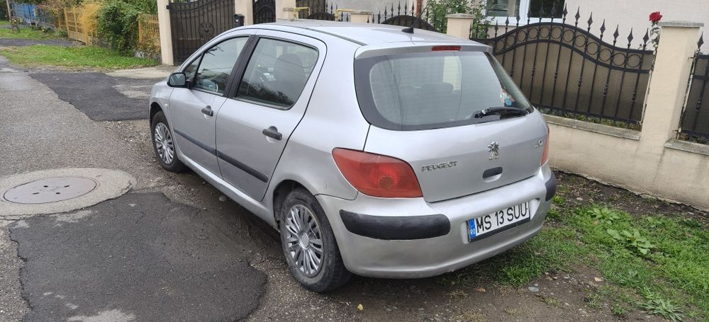 Peugeot 307, an 2001, 1.6 benzina