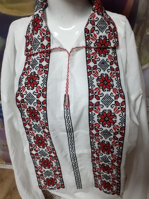 Риза  нашивана  мъжка  Риза с потури и..пищови