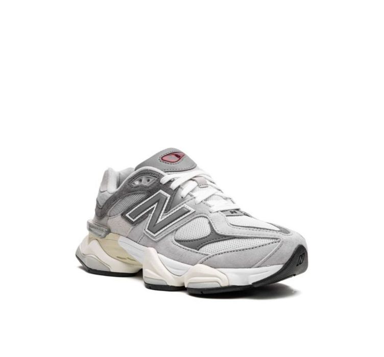 Обувь/ кроссовки