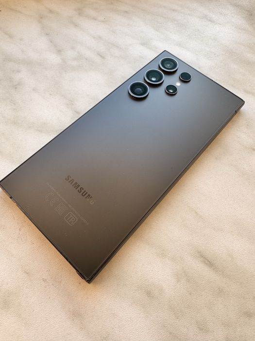 Продаю Samsung S24 ultra