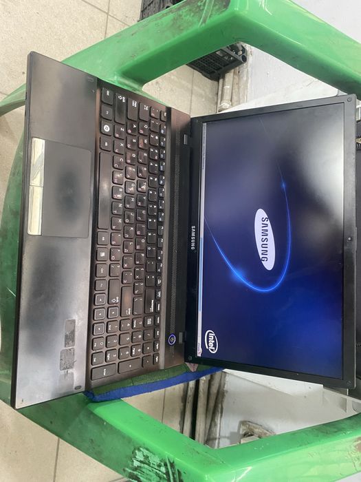 Продам ноутбук Самсунг