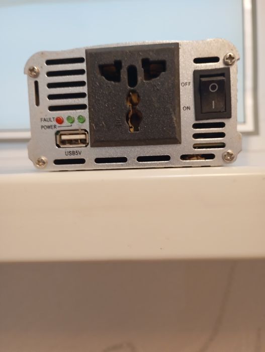 Преобразватель напряжение 12 из 220