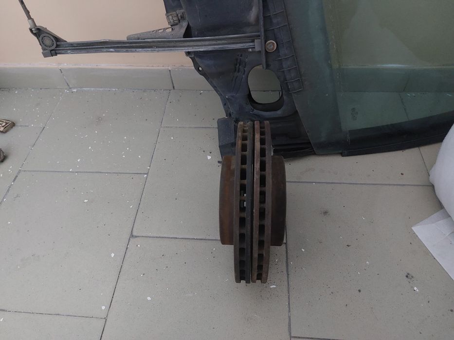 Запчасти Ауди 80