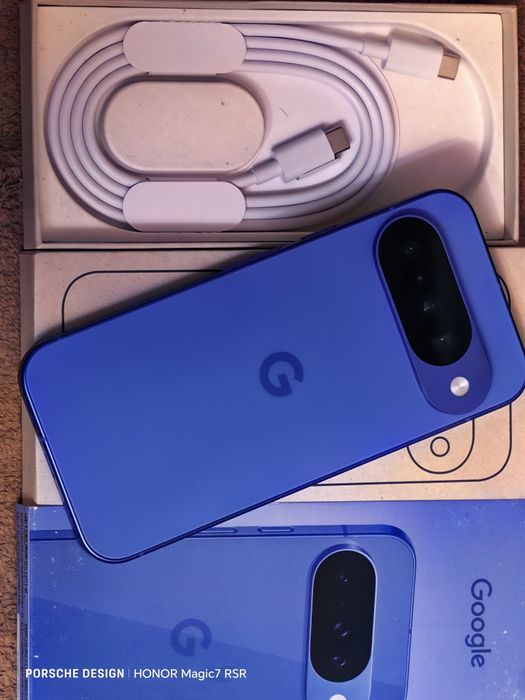 Google Pixel 10 12/128gb indigo