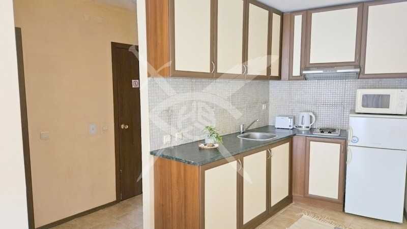 Продава се Тристаен апартамент в к.к. Слънчев бряг - 110 кв.м за 773 €/кв.м - Снимка #4