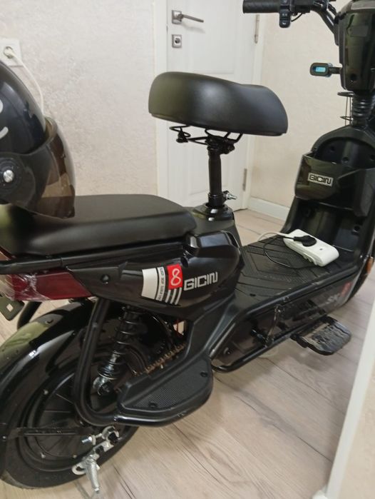 Электронный мопед