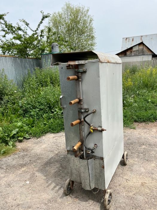 Гриль аппарат с газом  в новом состояние