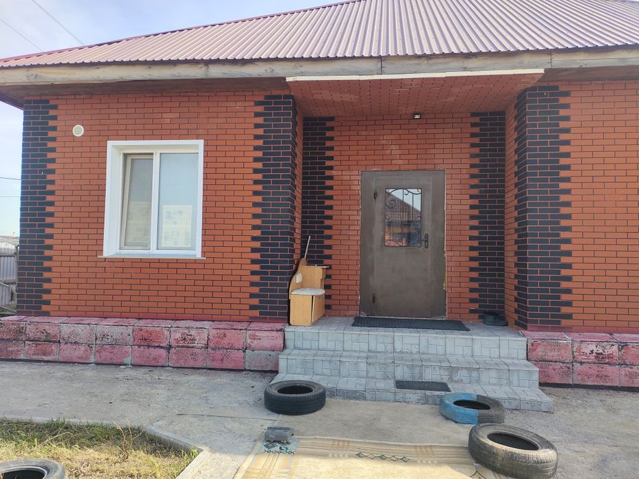 Продам дом в жд поселке