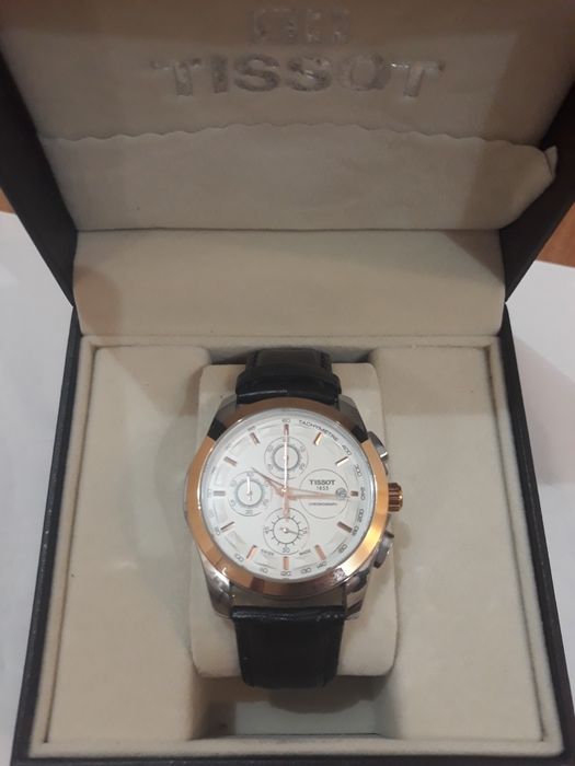 Часы TISSOT почти новый