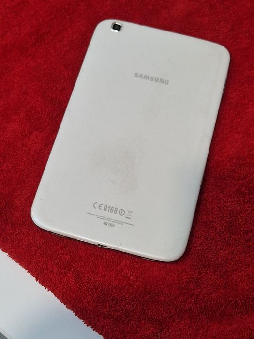 Tableta Samsung defecta. Nu se aprinde