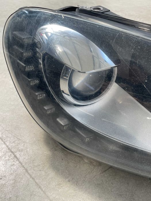 Far dreapta xenon + led VW Golf 6 cod 5K1941752D